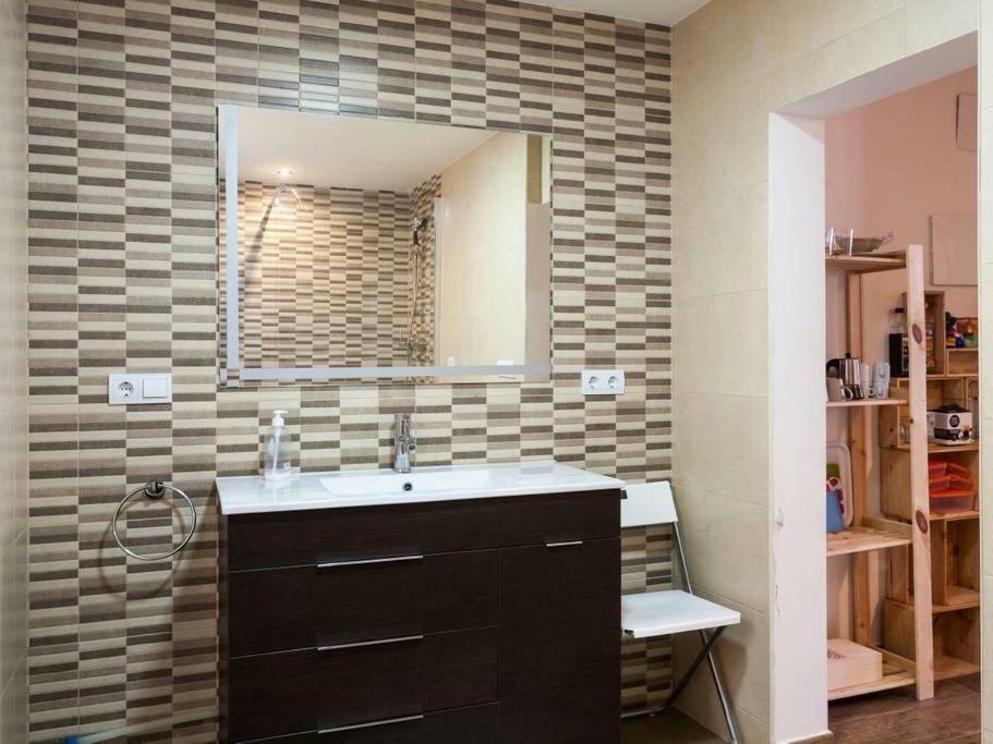 Apartamento En Casa Historica En La Playa Valência Exterior foto